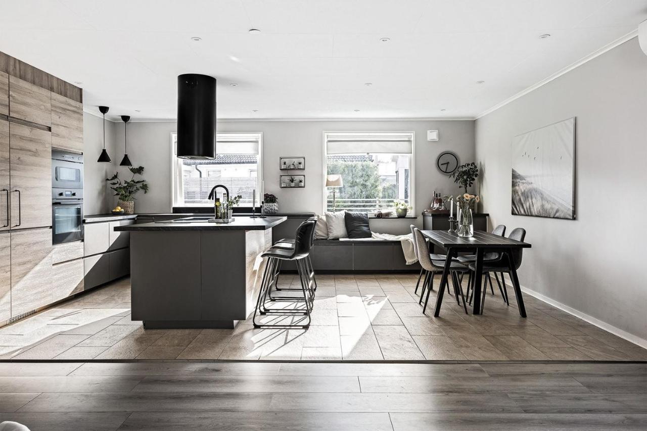 Harlig Villa I Savedalen 10 Min Till Goteborg Екстер'єр фото