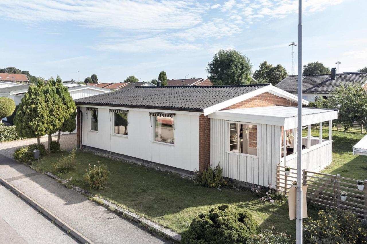 Harlig Villa I Savedalen 10 Min Till Goteborg Екстер'єр фото